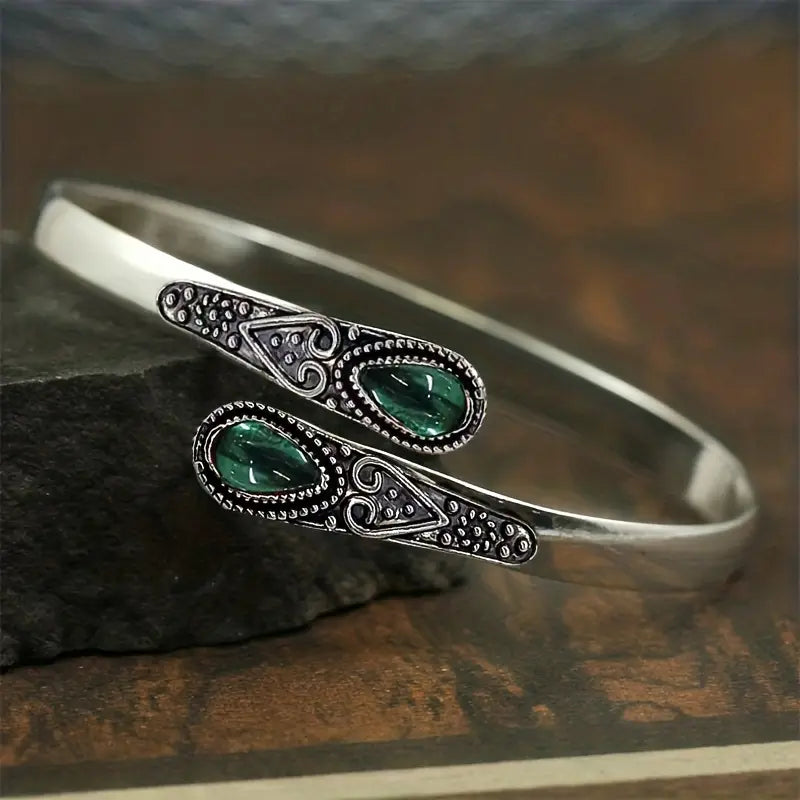 Devereux Emerald Bracelet | White Gold