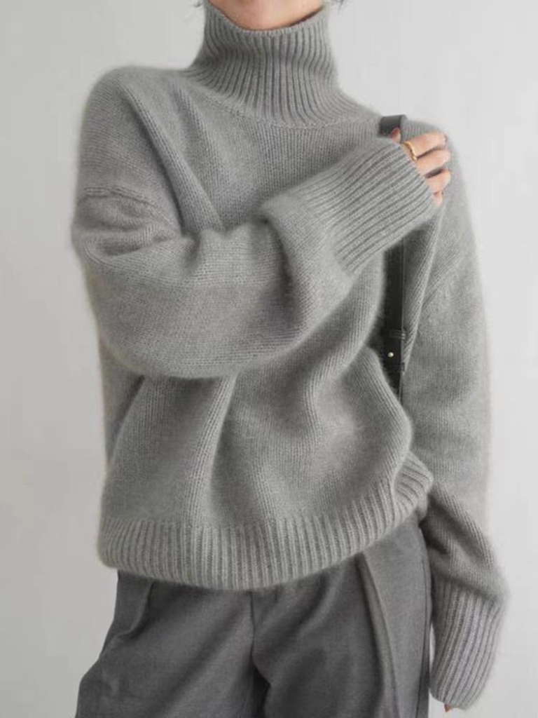 NELE LUXE TURTLENECK SWEATER