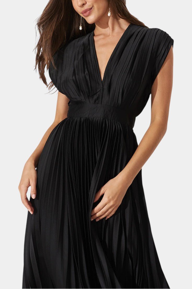 Audrey | Pleated V-Neck Midi Dress